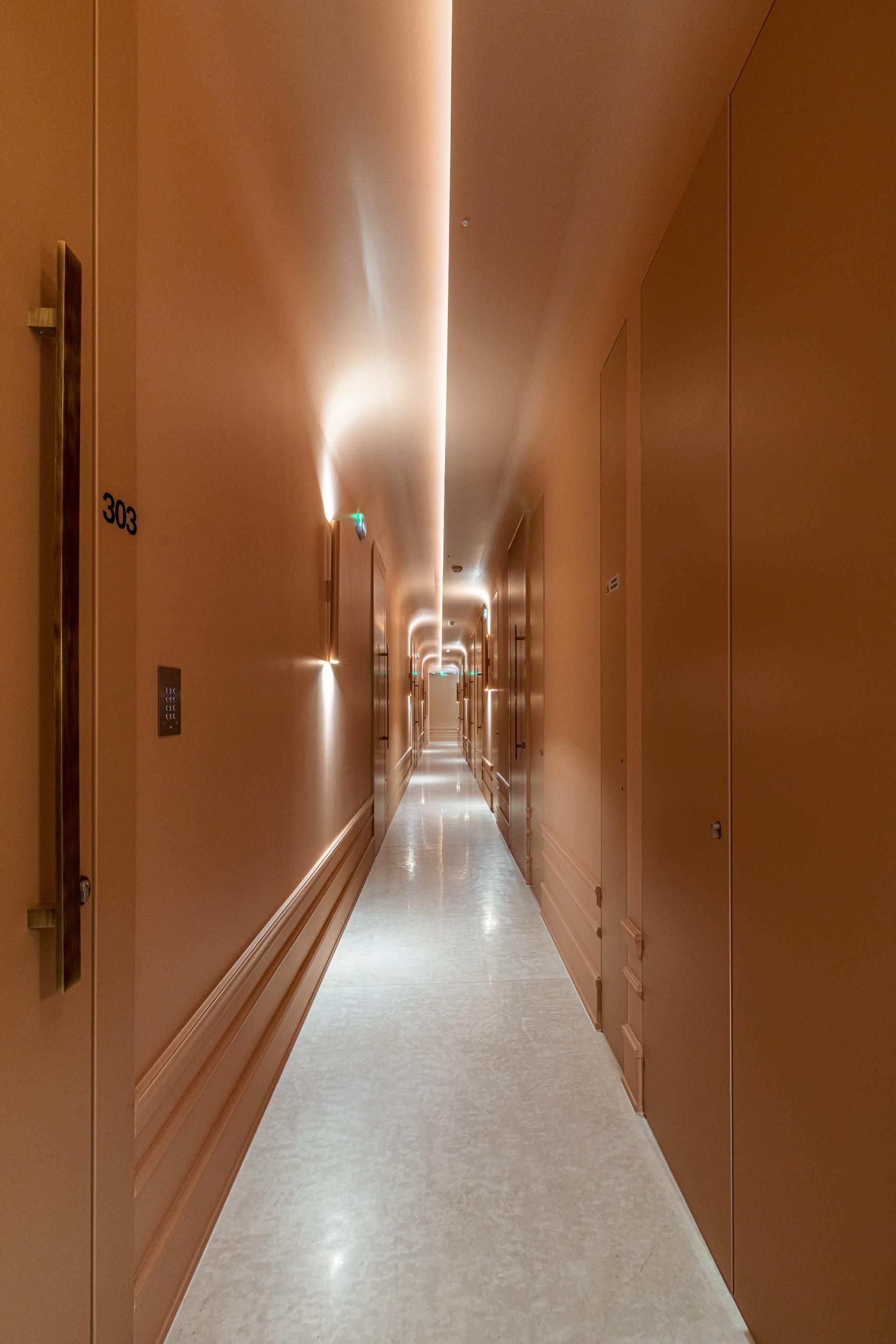 Hotel Naomi Nice - Home